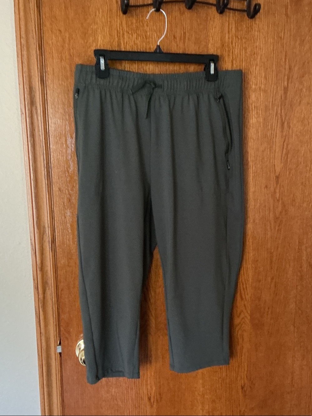 Men's Olive Athletic Joggers with Zippered Pockets